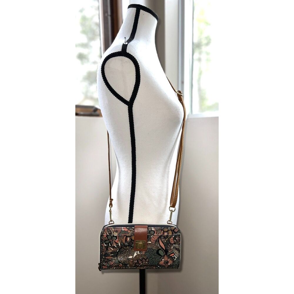 Sakroots Sienna Spirit Desert crossbody/wallet